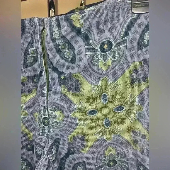 J.Crew Paisley Print Corduroy’s - Picture 2 of 3